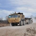 TARDEC и Lockheed Martin продемонстрировали в движении конвой беспилотных автомобилей