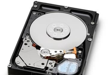HGST Ultrastar C15K600 — самые быстрые и вместительные жесткие диски со скоростью вращения шпинделя 15000 об/мин