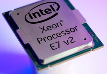Представлены процессоры Intel Xeon E7 v2