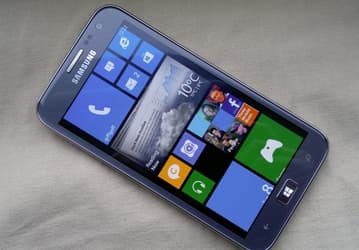 Смартфон Samsung SM-W750V, под управлением Windows Phone, будет очень похож на Galaxy S4