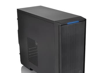 В корпусе Thermaltake Urban S1 помещается плата типоразмера microATX и до четырех карт расширения