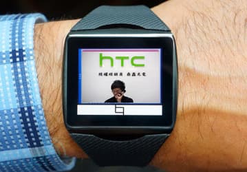 HTC привезет на MWC первое их трех носимых электронных устройств, планируемых к выпуску, но покажет его не всем