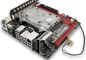 EK Water Blocks выпускает водоблок, одновременно охлаждающий процессор и компоненты системной платы Asus Maximus VI Impact 