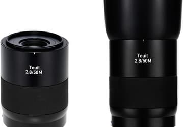 Анонсированы продажи объектива Zeiss Touit 2.8/50M в вариантах с байонетами Sony E и Fujifilm X