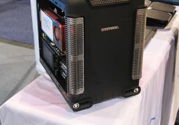 В Сети появились фотографии корпуса Deepcool Aquila, выполненного в стиле «стимпанк»