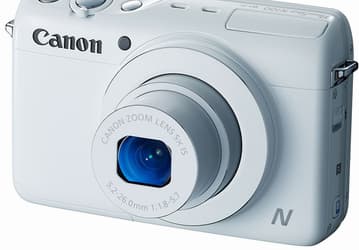 Компактная фотокамера Canon PowerShot N100 умеет фотографировать вперед и назад одновременно