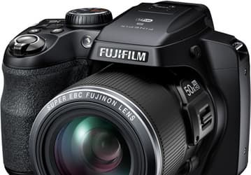 Камеры Fujifilm FinePix S9400W и S9200 имеют объективы с 50-кратным зумом