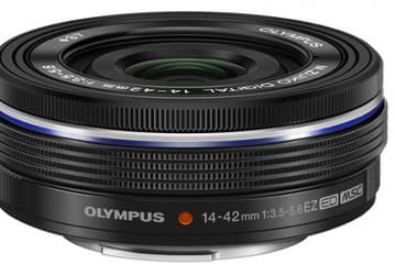 Olympus называет M.Zuiko Digital ED 14-42mm F3.5-5.6 EZ самым компактным сменным зум-объективом 