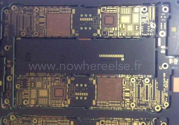 Появилось фото основной платы смартфона Apple iPhone 6; смартфон будет поддерживать NFC
