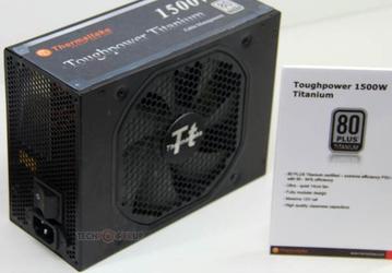 Блок питания Thermaltake Toughpower Titanium 1500W мощностью 1500 Вт имеет сертификат 80 Plus Titanium