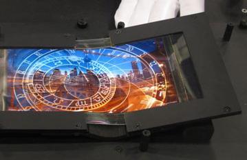 SEL, AFD и Nokia совместно разработали гибкие дисплеи OLED, складывающиеся вдвое и втрое