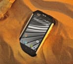 Защищенный смартфон Caterpillar B15Q работает под управлением Android 4.4
