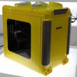 В корпусе DeepCool Steam Castle системная плата располагается горизонтально, а над ней можно насчитать четыре вентилятора