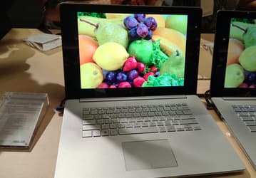 Тонкий и легкий ноутбук Asus Zenbook NX500 оснащен экраном 4K