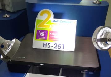 Двухдисковый сетевой накопитель QNAP HS-251 имеет пассивное охлаждение