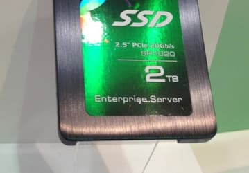 Объем твердотельных накопителей Adata линейки SR1020 достигает 2 ТБ