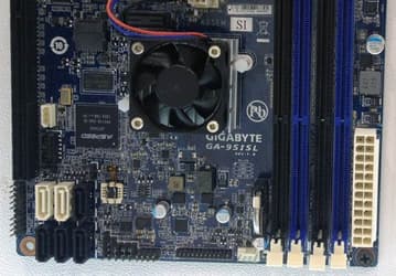 Системной плате Gigabyte GA-9SISL для встраиваемых систем достался восьмиядерный процессор Intel Atom C2750