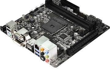 Системная плата ASRock AM1H-ITX с процессорным гнездом AM1 работает от блока питания ATX или адаптера на 19 В