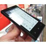 Onyx Midia InkPhone — смартфон с электрофоретическим экраном, работающий без подзарядки две недели