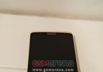 Появились изображения золотистого смартфона LG G3