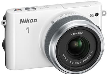 Системная фотокамера Nikon 1 S2 названа самой быстрой в мире среди цифровых камер со сменными объективами