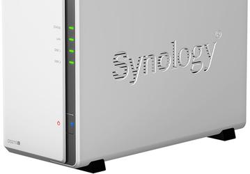Сетевое хранилище Synology DiskStation DS215j имеет два отсека для накопителей