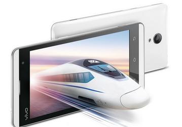 Смартфон Vivo Y28L оснастили экраном диагональю 4,7 дюйма разрешением 960 х 540 точек 
