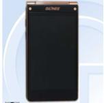Смартфон Gionee W900 оснащен двумя дисплеями разрешением 1920 х 1080 пикселей
