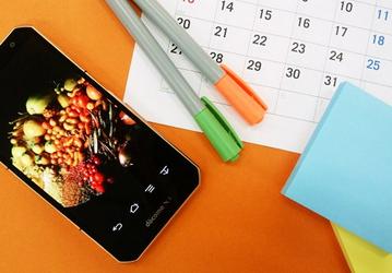 Смартфон Fujitsu Arrows NX F-02G получил дисплей 2K, дактилоскоп и защиту от воды
