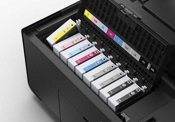 В фотопринтере Epson SureColor P600 формата A3+ используются чернила Epson UltraChrome HD нового поколения