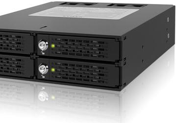 C помощью Icy Dock ToughArmor MB994SK-1B можно разместить в отсеке типоразмера 5,25 дюйма четыре накопителя