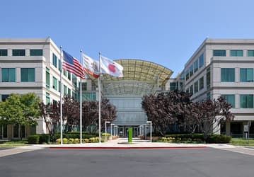 Конфликт с Apple аналитики считают причиной банкротства GT Advanced Technologies