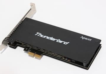 Твердотельный накопитель Apacer Thunderbird PT910 с интерфейсом PCIe 2.0 x2 развивает в режиме чтения скорость 830 МБ/с