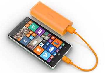 Внешний аккумулятор Microsoft Portable Power (DC-21) имеет ёмкость 6000 мА·ч