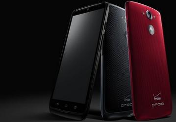 Всё и сразу — Motorola представила смартфон Droid Turbo