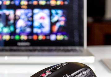 Беспроводная мышь Satechi Edge может превращаться в пульт дистанционного управления проигрывателем