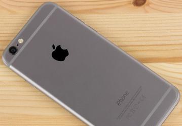 Apple приписывают намерение стимулировать выпуск смартфонов iPhone 6 Plus повышенной оплатой