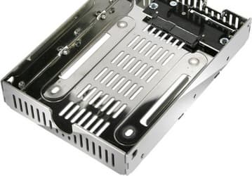 Icy Dock EZConvert Air Lite MB482SP-3B превращает накопитель типоразмера 2,5 дюйма в накопитель типоразмера 3,5 дюйма, обеспечивая ему хорошую вентиляцию