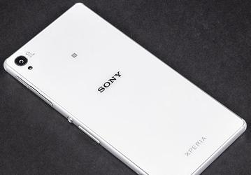 В целях уменьшения расходов Sony будет искать более дешёвые дисплеи для своих смартфонов