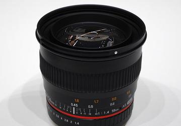 Объектив Samyang 50mm f/1.4 AS UMC предназначен для полнокадровых камер