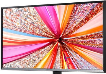 Монитор Samsung UD970 построен на базе панели размером 31,5 дюйма и разрешением 3840 x 2160 пикселей
