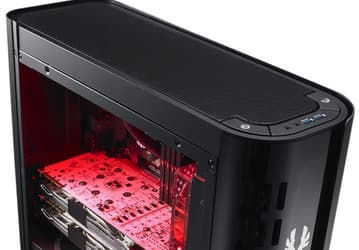 Корпус BitFenix Pandora с закругленными углами рассчитан на платы типоразмера microATX и оснащен жидкокристаллическим дисплеем