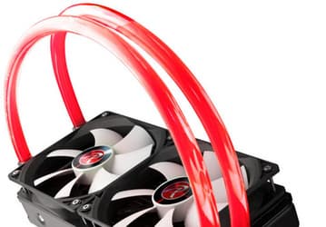 Система жидкостного охлаждения Raijintek Triton комплектуется красителями для охлаждающей жидкости