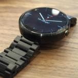 Начались продажи умных часов Moto 360