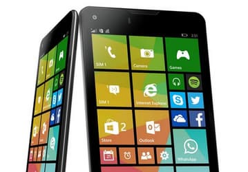 На тыльной стороне смартфона My Go GoFone можно увидеть логотип Windows