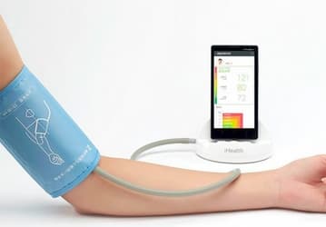 Xiaomi будет продавать тонометры, подключаемые к смартфонам, по цене $32