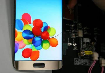 Компания Samsung Display подробно рассказала о гибких дисплеях AMOLED