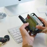 New Wallet: чехол для iPhone, который заодно играет роль бумажника и не дает потерять ключи