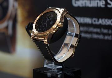 Умные часы LG Watch Urbane появились в ассортименте Google Store, а модели Moto 360 и LG G Watch R стали доступнее
