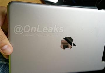 Корпус планшета Apple iPad mini 4 позирует на фото и в видеоролике
